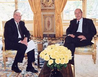 Entretien du Président de la République et de M. Ruud Lubbers, Haut commissaire aux Nations unies pour les réfugiés.