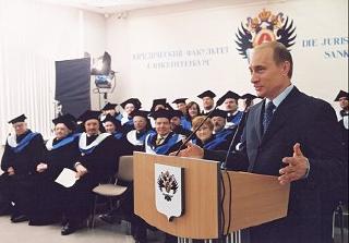 Allocution de M. Vladimir Poutine lors de la remise du diplÃ´me de docteur Honoris Causa de l'universitÃ© de Saint-Petersbourg au chanceli ...