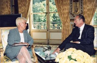 Entretien du Président de la République et de Mme Carla del Ponte.