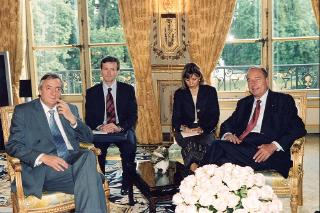 Entretien du Président de la République avec M. Nestor Kirchner, Président de la République d'Argentine