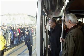 Déplacement en Gironde - inauguration du tramway de la communauté urbaine de Bordeaux