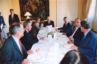 Déjeuner républicain à la préfecture de l'Yonne à Auxerre