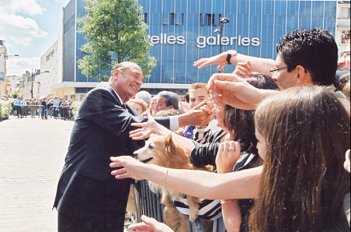 Arrivée du Président de la République à Châteauroux.