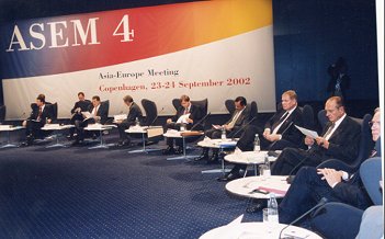 Sommet Union européenne / Asie (ASEM IV) - séance plénière.