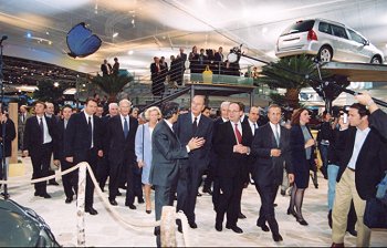 Visite du salon mondial de l'automobile.