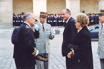 DÃ©part du PrÃ©sident de la RÃ©publique à l'issue de la cÃ©rÃ©monie d' hommage aux cinq pompiers dÃ©cÃ©dÃ©s à N ...