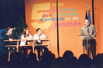 Allocution du PrÃ©sident de la RÃ©publique lors de la clÃ´ture du congrÃ¨s de l'Association nationale des conseils d'enfants et de je ...