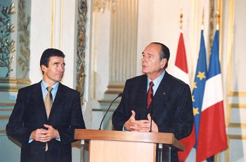 Point de presse conjoint du PrÃ©sident de la RÃ©publique et de M. Anders Fogh Rasmussen, Premier ministre du Danemark à l'issue de ...