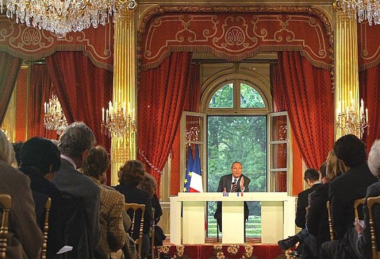 Conférence de presse du Président de la République sur l'Europe (salle des Fêtes)