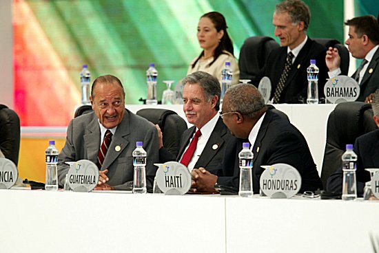 Sommet Union européenne / Amérique latine - Caraïbes - séance de travail