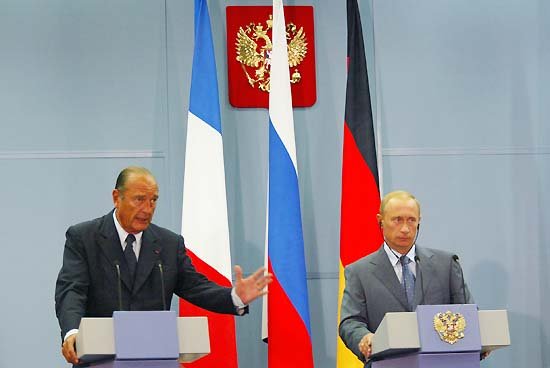Rencontre franco-germano-russe - conférence de presse conjointe (résidence Botcharov Routchei)