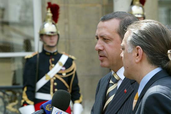 Entretien avec M. Recep Tayyip ERDOGAN, Premier ministre de la Turquie