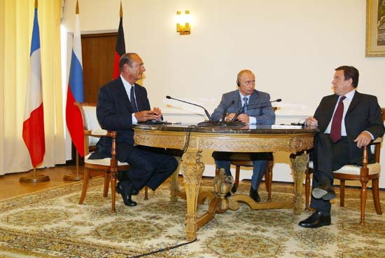 Rencontre franco-germano-russe - entretiens trilatéraux (résidence Botcharov Routchei)