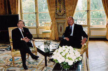 Entretien de M. le Président de la République avec M. Vaclav Havel, Président de la République tchèque.