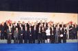 Conseil européen de Séville - photo de famille réunissant chefs d'Etat et de gouvernement des Etats membres de l'Union européenne et des pays candidats.