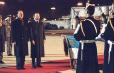 Le Président de la République accueille Sa Majesté Mohammed VI roi du Maroc.