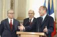 Conférence de presse conjointe du Président de la République et de MM. Hans Blix et Mohamed El Baradei. - 2