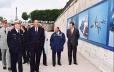 Le Président de la République visite l'exposition réalisée pour le cinquantenaire de la Patrouille de France. - 5