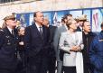 Le Président de la République visite l'exposition réalisée pour le cinquantenaire de la Patrouille de France.