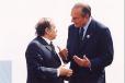 Le Président de la République accueille M. Abdelaziz Bouteflika, Président de la République algérienne démocratique et populaire.