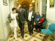 Visite au SAMU social de Paris - le Président de la République rencontre des membres du personnel (Hospice Saint-Michel)