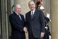 Le Président de la République accueille M. Ricardo Lagos Escobar, Président de la République du Chili (perron) - 2