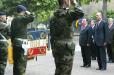 Honneurs militaires (place Broglie) 