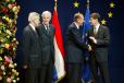 Conseil européen de novembre 2004: Le Président de la République, M.Jacques CHIRAC, et le premier ministre des Pays-Bas. - 2