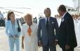 Le Président de la République et Mme Jacques Chirac accueillent Sa Majesté Mohammed VI, roi du Maroc sur le porte-avions Charles-de-Gaulle