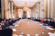 Photo : Réunion du Conseil des ministres du premier gouvernement d'Alain Juppé