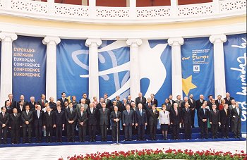 16 und 17 April 2003, Erweiterung Europas Europäischer Gipfel in Athen 