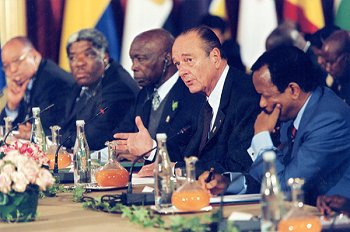 8. Februar 2002, Gipfel in Afrika (NEPAD).