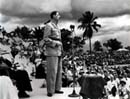 Photo :Januar 1944 
Konferenz von Brazzaville General de Gaulle spricht zur Bevölkerung 
