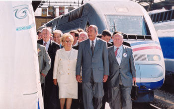 Donnerstag, 7. Juni 2001. Eröffnung des französischen Hochgeschwindigkeitszuges TGV Méditerranée.