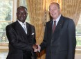 Photo 2 : M. Jacques CHIRAC, Président de la République, avec M. François BOZIZE, Président de la République Centrafricaine.