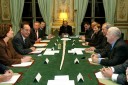 Photo 2 :Réunion avec le Bureau de l'Association des Maires de France et les représentants des commissions Ville et Logement.