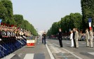 Photo 2 : Revue des troupes armées par la Président de la République sur les Champs Elysées