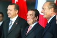 Photo : 4ème Conseil des ministres franco-allemand à Berlin: accueil de M.Erdogan, premier ministre de Turquie