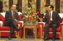 Photo 3 : Entretien du Président de la République avec M. Zeng Quinghong, vice-Président de la République populaire de Chine