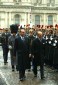 Photo 2 : Sommet franco-britannique - accueil du PrÃ©sident de la RÃ©publique par Son Altesse Royale le prince Philip, du c d'Edimbourg (cou ...