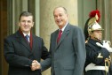 Photo : Entretien du Président de la République, M.Jacques CHIRAC, avec M. Zvetozar MAROVIC, président de Serbie-et-Monténégro.