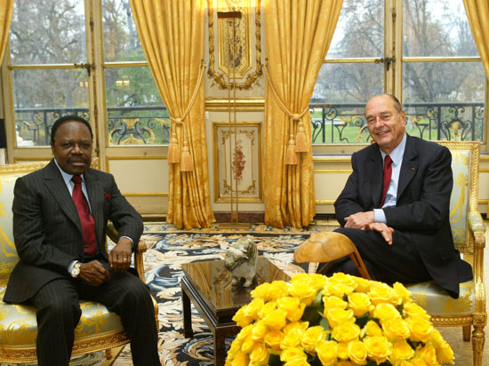 Entretien du Président de la République avec M. Omar Bongo, Président de la République du Gabon