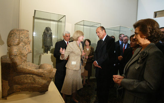 Inauguration par le PrÃ©sident de la RÃ©publique de l'exposition Pharaon en compagnie du PrÃ©sident de la RÃ©publique arabe d'Egypte, ...