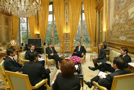 Entretien du Président de la République, M.Jacques CHIRAC, avec M. Bill GATES de Microsoft