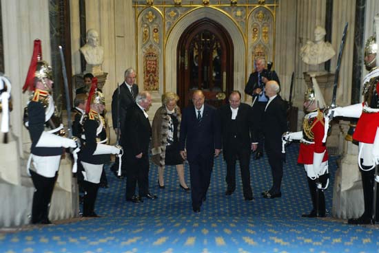 Visite officielle au Royaume-Uni - arrivée du Président de la République et de Mme Jacques Chirac, au palais de Westminster