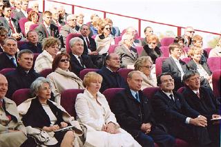 Célébration du Tricentenaire de Saint-Petersbourg - cérémonie d'inauguration au Palais Constantin.